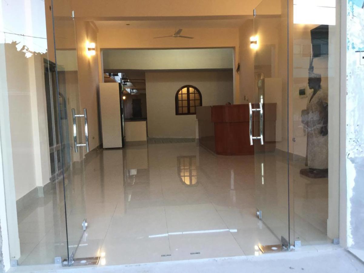 Tariri Hotel Пукальпа Экстерьер фото