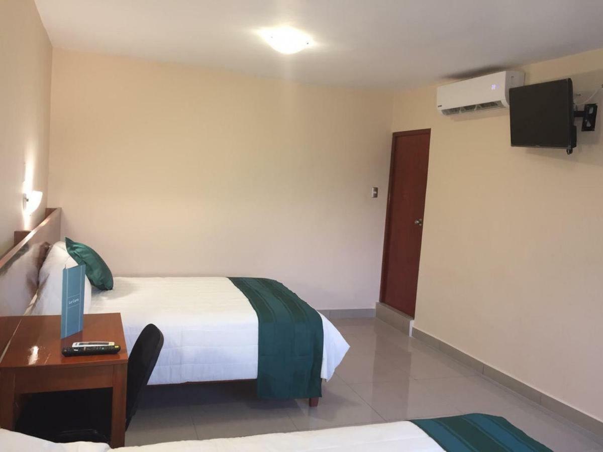 Tariri Hotel Пукальпа Экстерьер фото